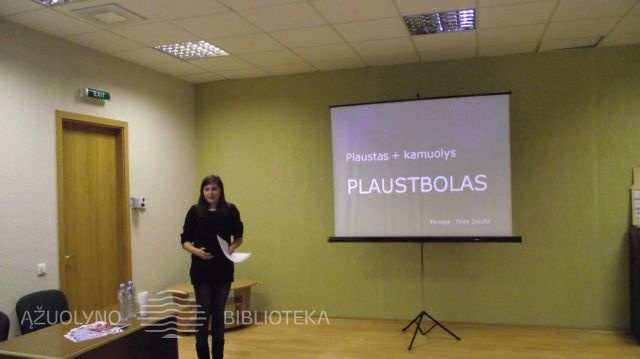 Milda Zakaitė pristato idėją „Plaustbolas – futbolo žaidimas ant plausto“