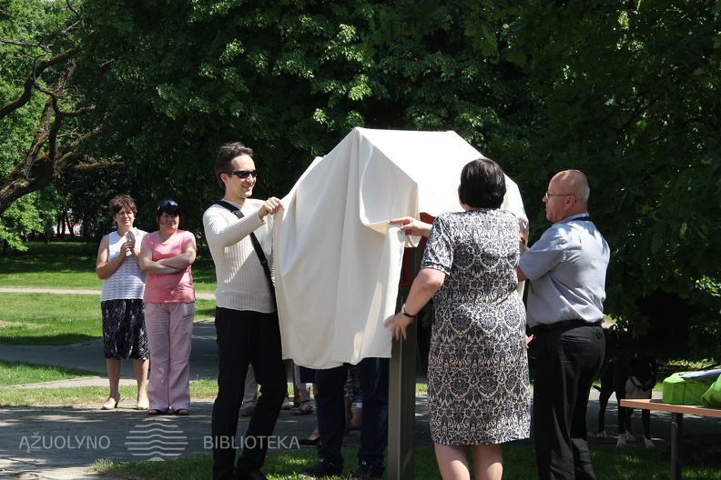 2016-06-01.Vasara su knyga atidarymas. KAVB (61).JPG