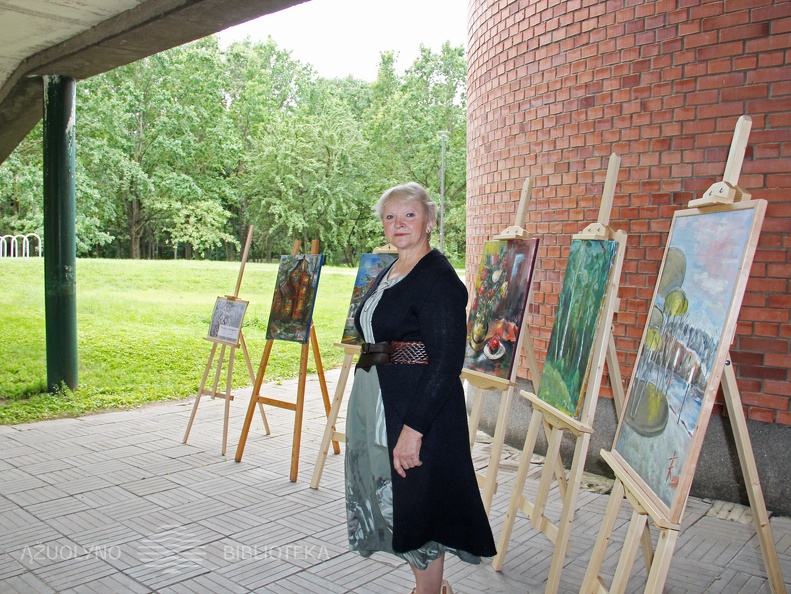 Menininkė Fausta Kybartienė